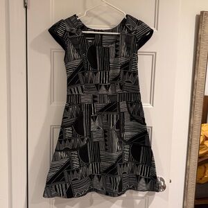 Nooworks Black And White Abstract Dress
